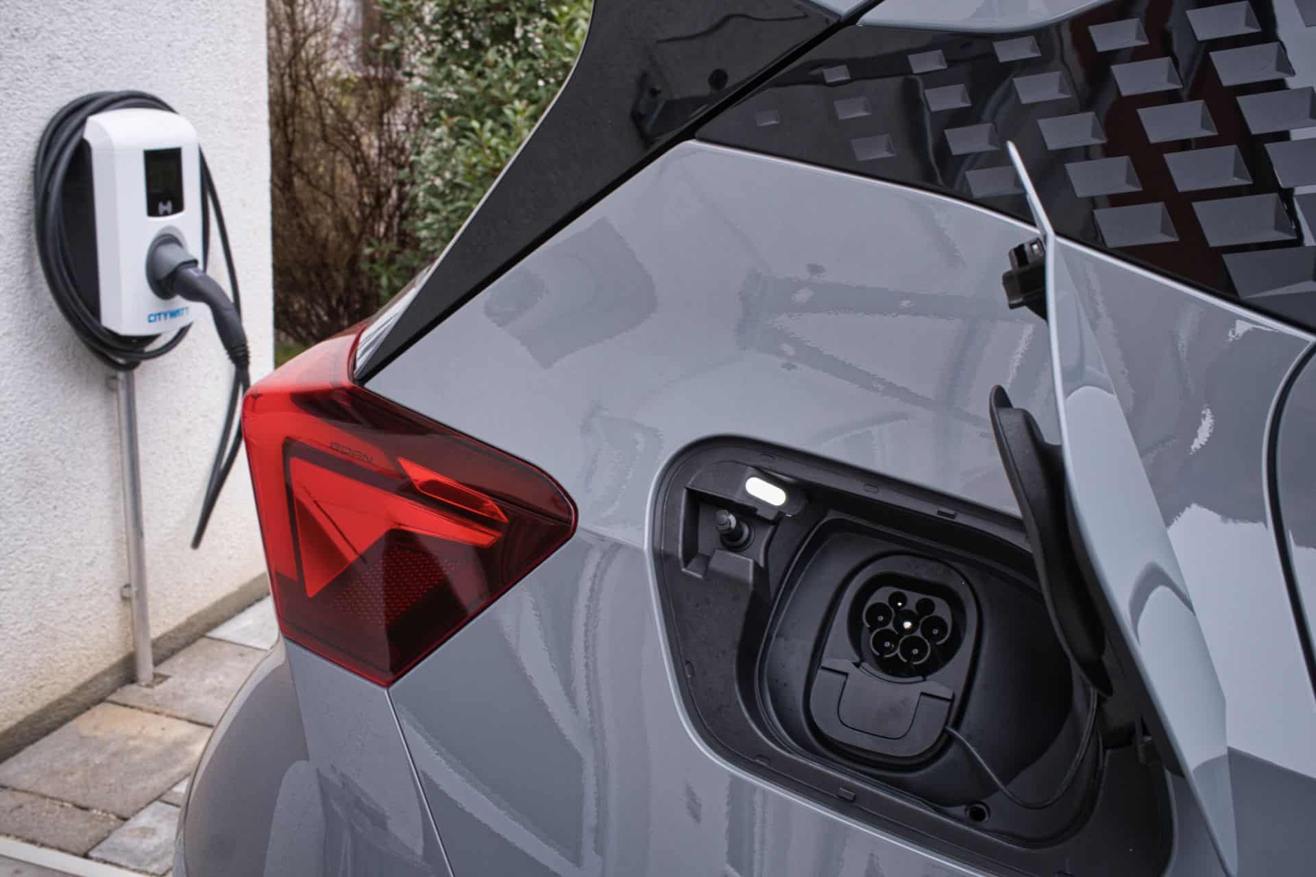 Cupra Born VZ - Ηλεκτρικό «όπλο» με 326 PS