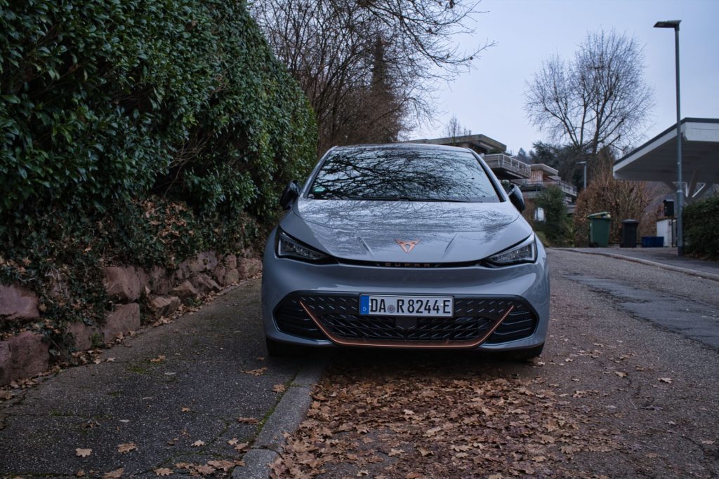 Cupra Born VZ - Ηλεκτρικό «όπλο» με 326 PS