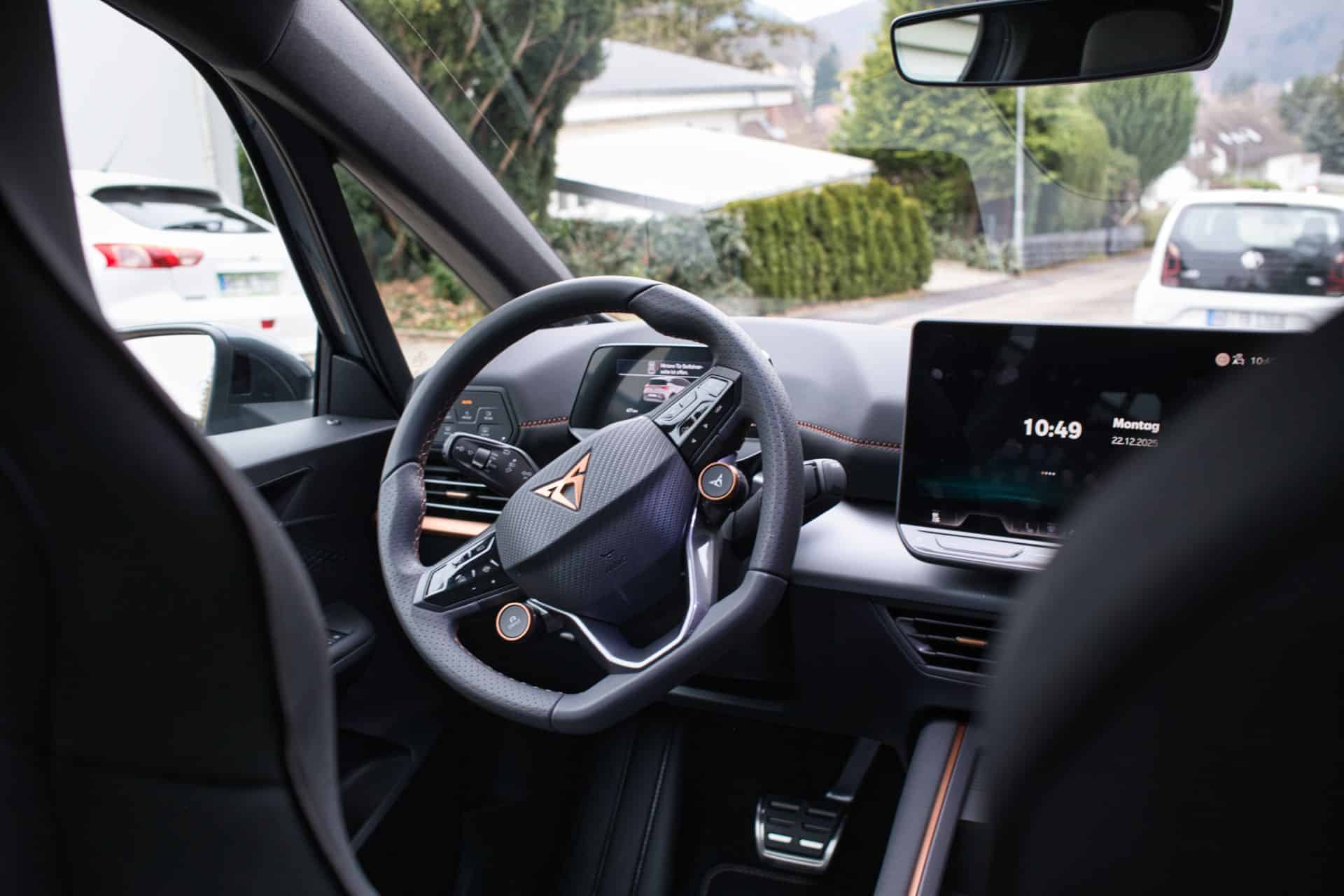 Cupra Born VZ - Ηλεκτρικό «όπλο» με 326 PS