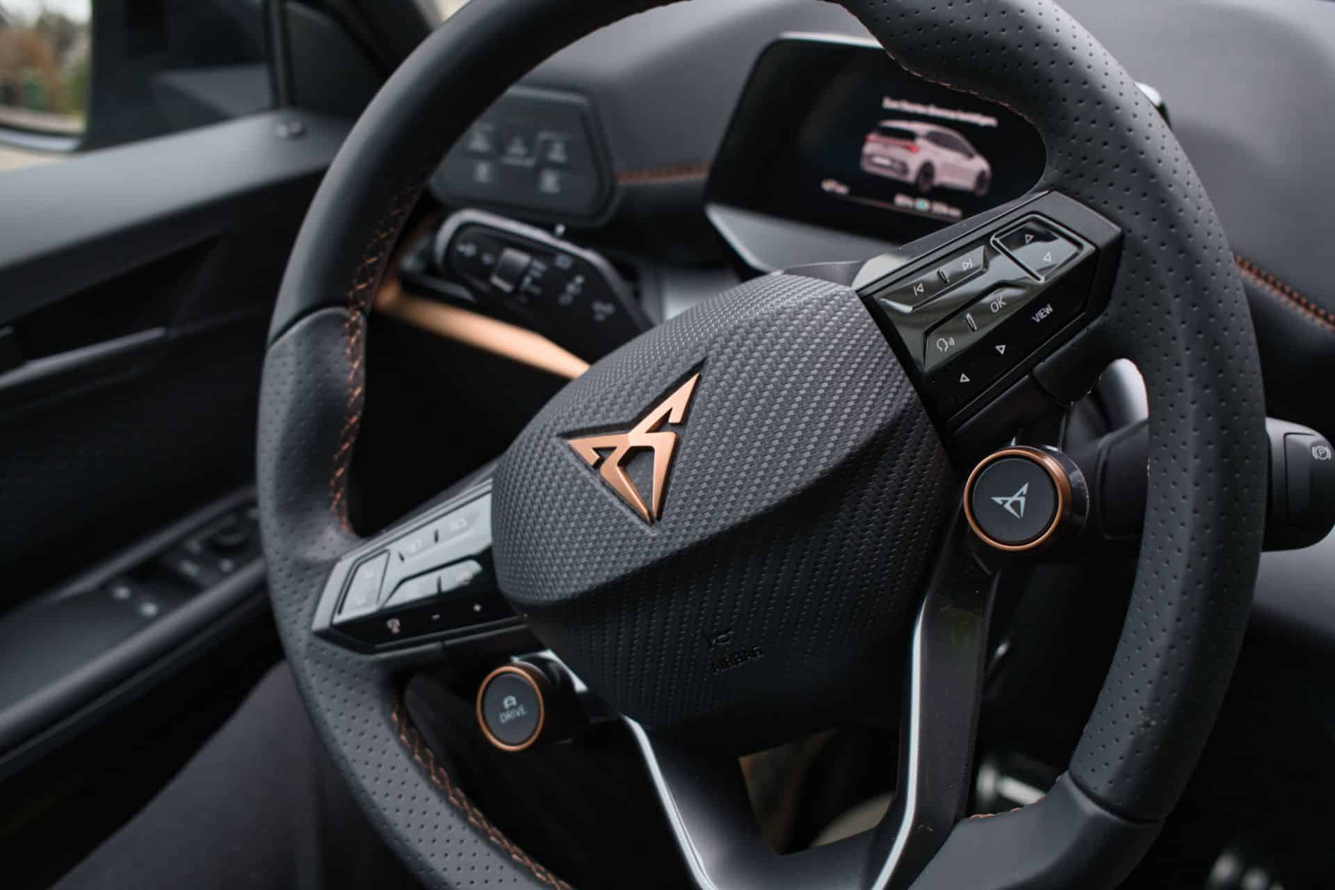 Cupra Born VZ - Ηλεκτρικό «όπλο» με 326 PS