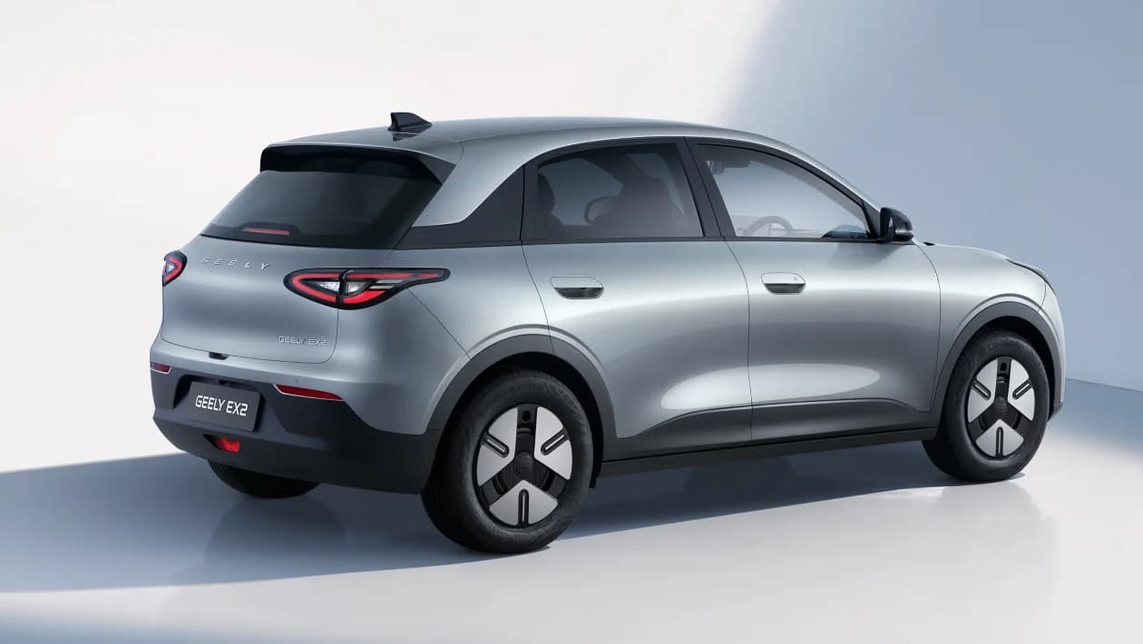 Geely EX2: Το μικρό ηλεκτρικό που κοιτάει στα μάτια Renault 5 και BYD Dolphin
