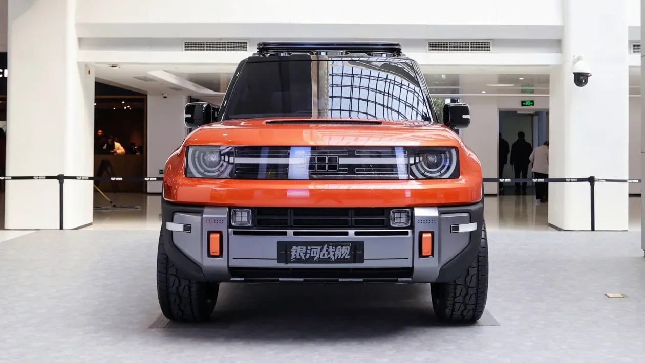 Το νέο Geely 4x4 ρίχνει το γάντι στο Land Rover Defender