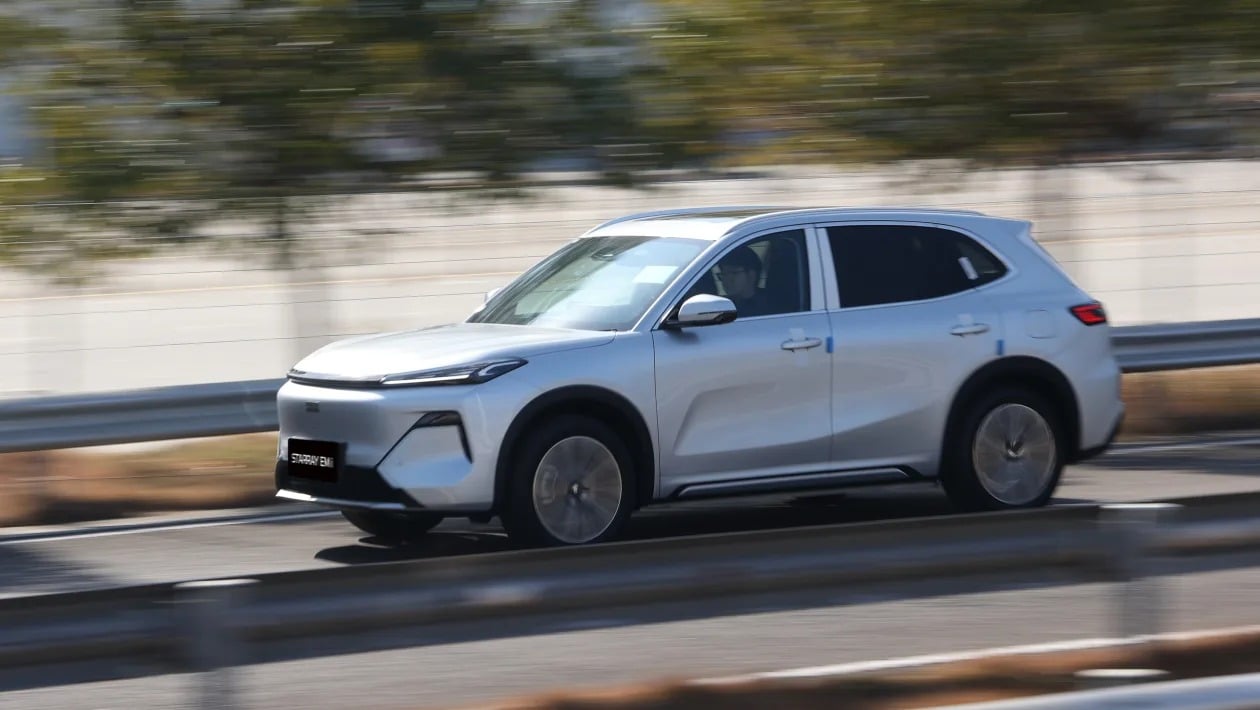 Geely Starray PHEV: Το οικογενειακό SUV που κοστίζει λιγότερο από Qashqai