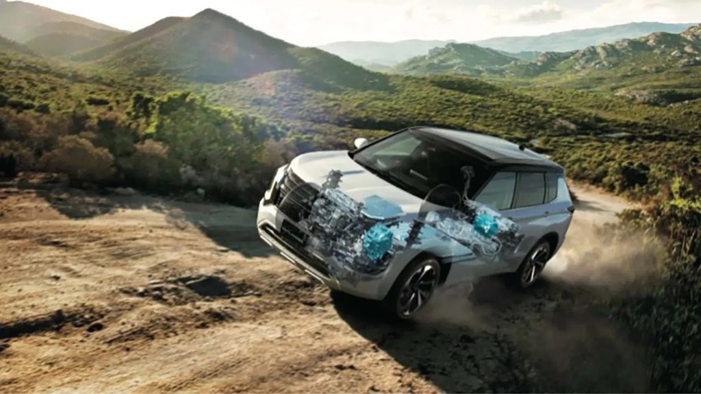 Η Mary Barra «καρφώνει» τα PHEV: Γιατί οι οδηγοί δεν τα φορτίζουν και τι σημαίνει αυτό