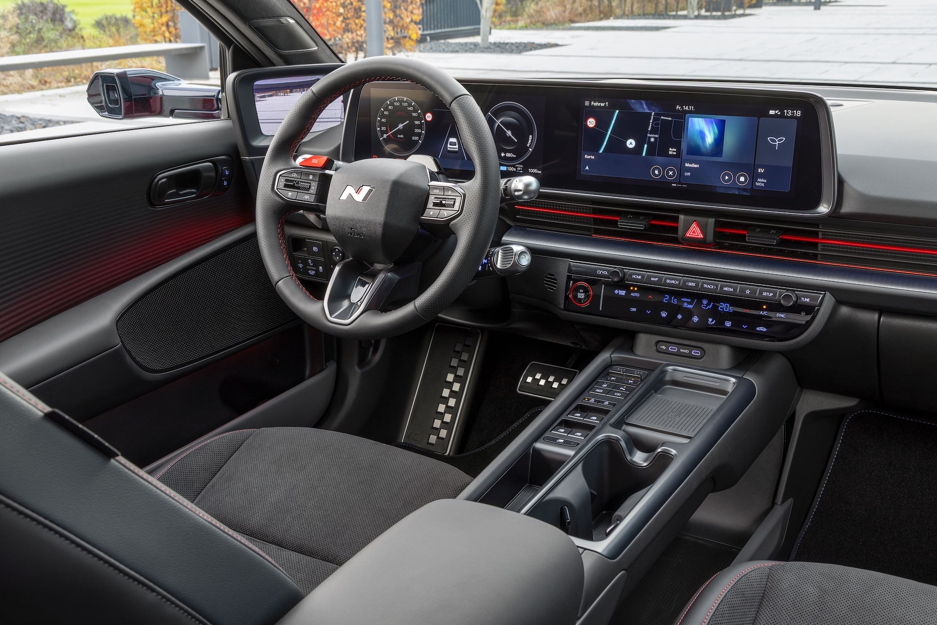 Hyundai Ioniq 6 Facelift: Το ηλεκτρικό sedan που ανακατεύει την τράπουλα