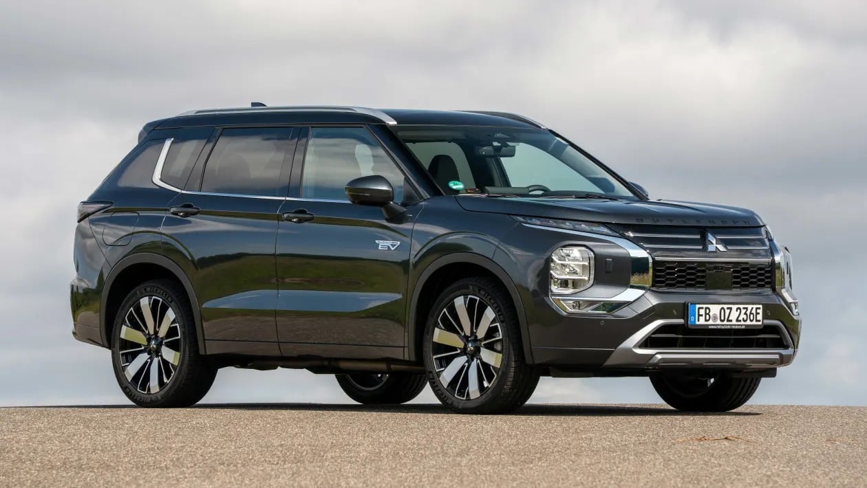 Η Mitsubishi αντεπιτίθεται: Το νέο Outlander δείχνει πώς πρέπει να είναι ένα PHEV- SUV