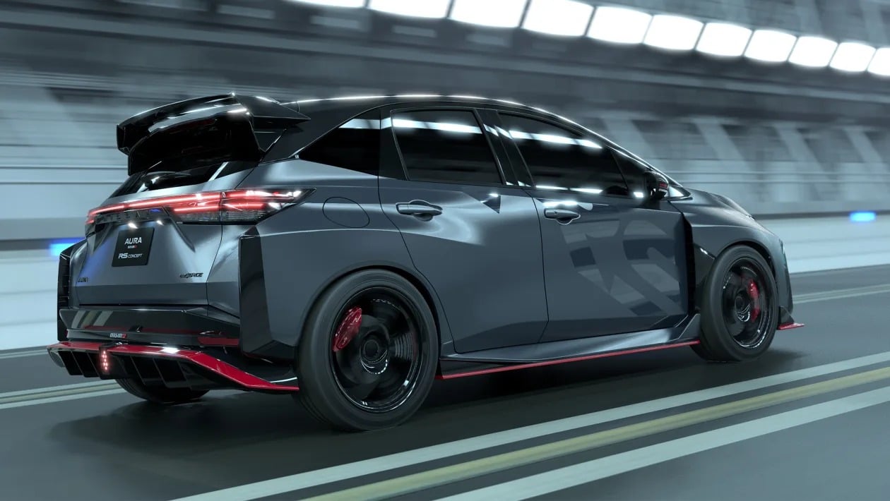 Nissan Aura Nismo RS: Γιαπωνέζος... Hooligan!