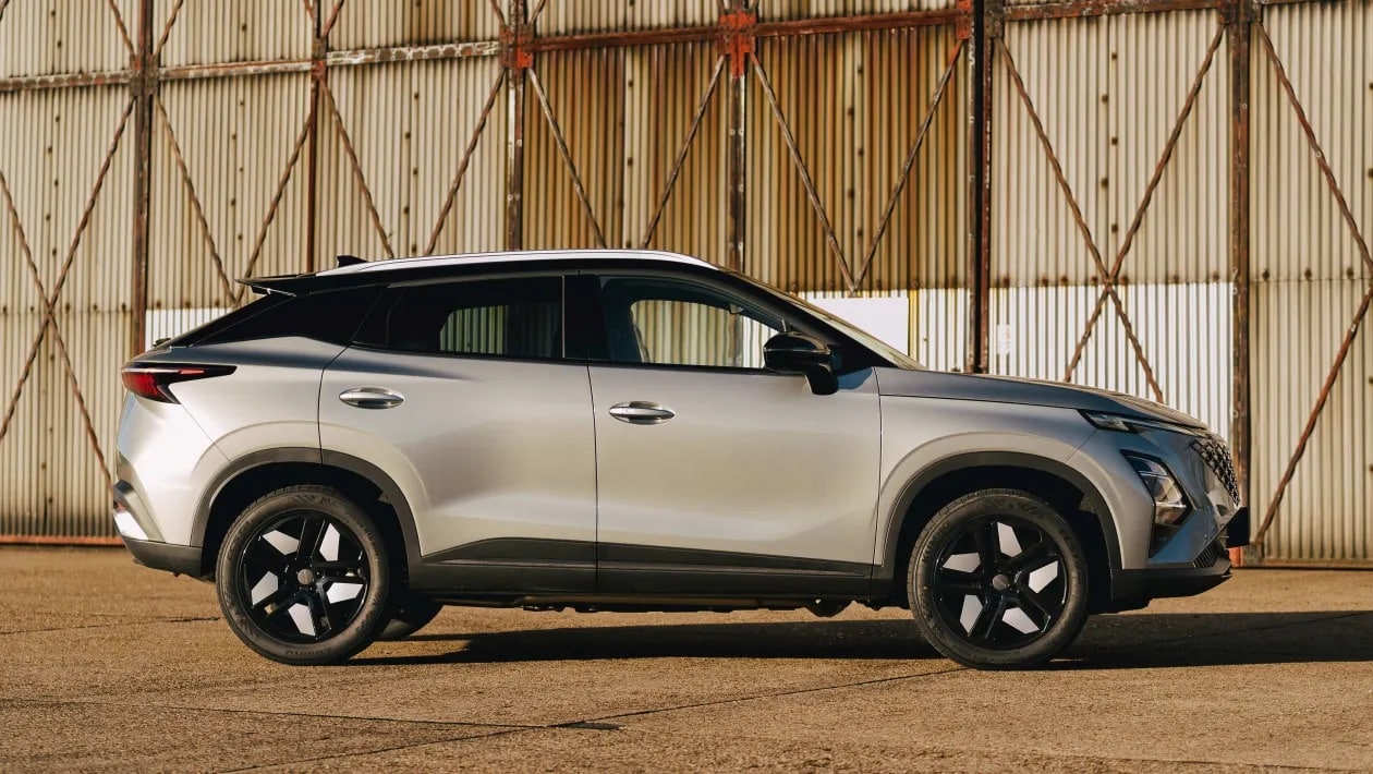 Omoda 5 SHS-H: Υβριδική λύση χωρίς πρίζα 