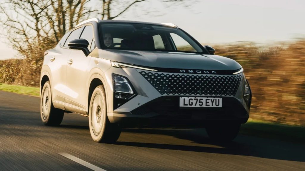 Omoda 5 SHS-H: Υβριδική λύση χωρίς πρίζα