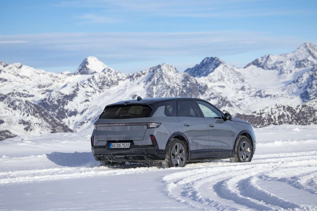 Νέο Opel Grandland Electric AWD: Οδηγική απόλαυση - Δείτε πόσο κάνει