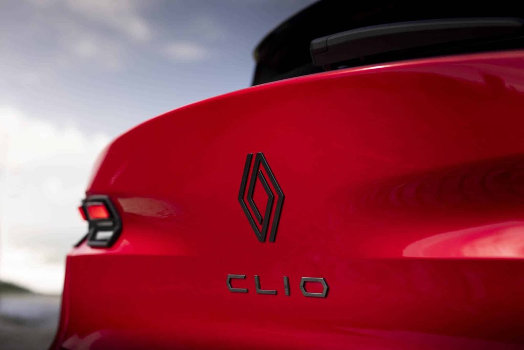 Η νέα 6η γενιά του Renault Clio στην Ελλάδα από €20.900 - Δείτε εκδόσεις και τιμές