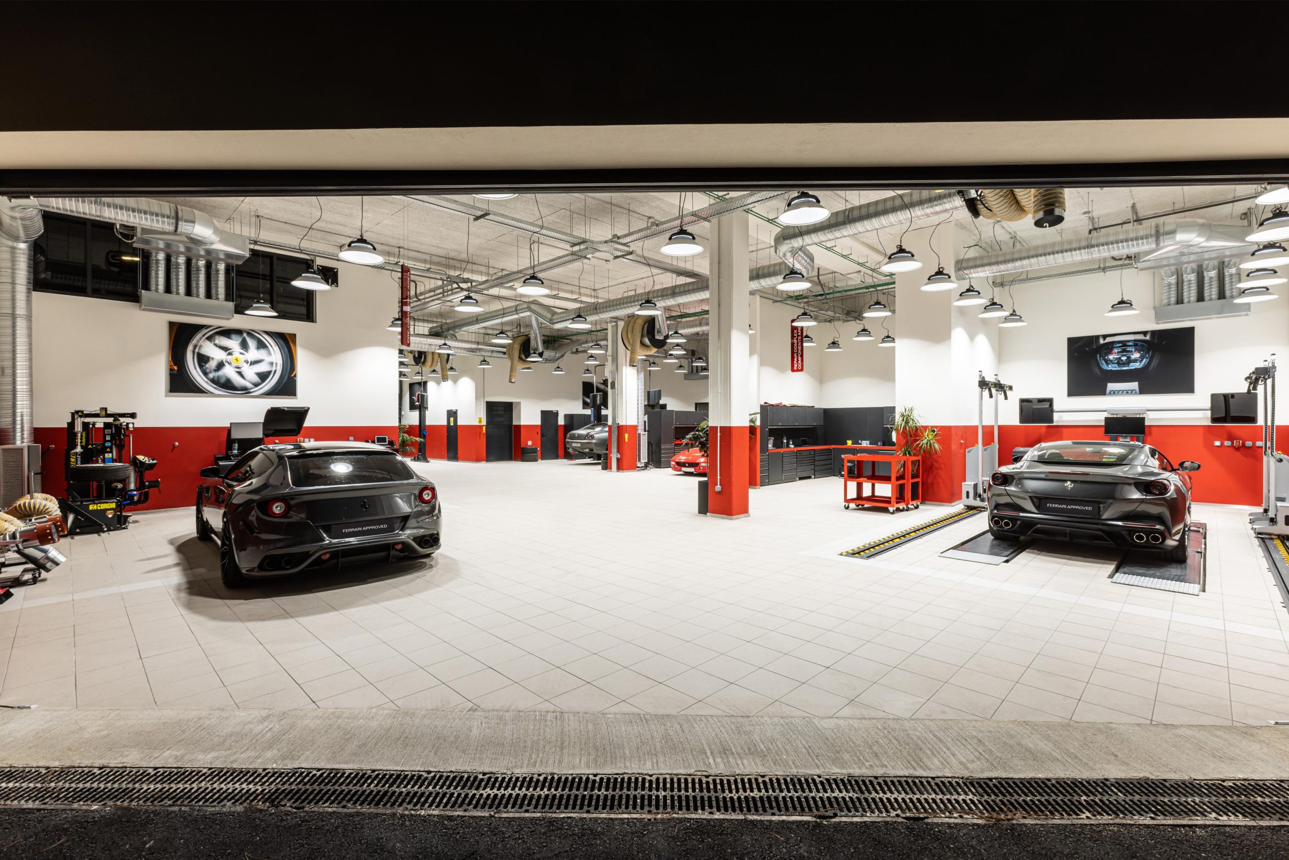 Genesis Motors -Νέα εποχή για τη Ferrari στην Ελλάδα