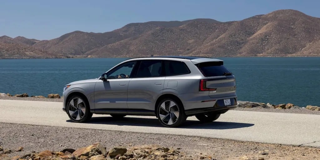 Volvo: Αναδιάρθρωση-Μαμούθ 2 δισ. για να αντέξει τα χτυπήματα του Τραμπ!