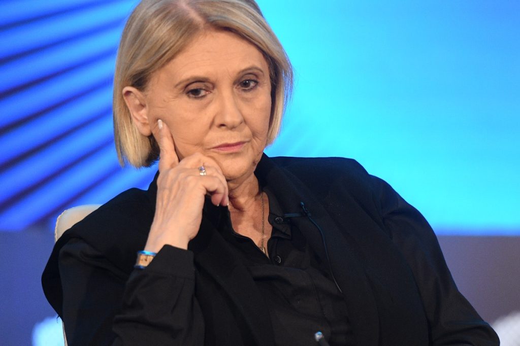 Σ. Βούλτεψη στο ΕΡΤnews Radio 105,8: Μετά τη σιδηροδρομική τραγωδία στην Ισπανία έχει καταπέσει πλήρως η θεωρία του μπαζώματος