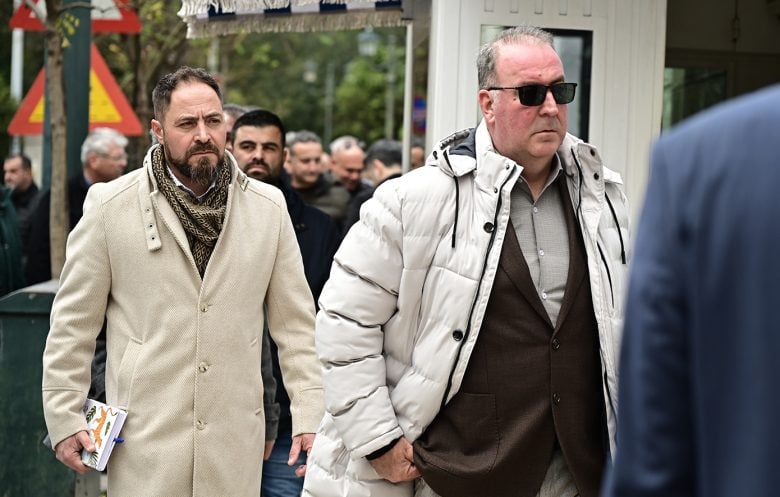 Στο Μαξίμου οι «σκληροί» των αγροτικών μπλόκων για τη συνάντηση με τον Μητσοτάκη – Η αντιπροσωπεία αποτελείται από 25 εκπροσώπους και έξι παρατηρητές