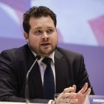 «Κύριε πρόεδρε, άντε και γ@…»: Δανός ευρωβουλευτής απάντα στον Τραμπ στα γαλλικά, «τη γλώσσα που θα καταλάβετε» - ertnews.gr