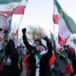 Μαζική καταστολή και χιλιάδες νεκροί στο Ιράν: Οργή και διαδηλώσεις της διασποράς στις ΗΠΑ – Ο ρόλος του Παχλαβί