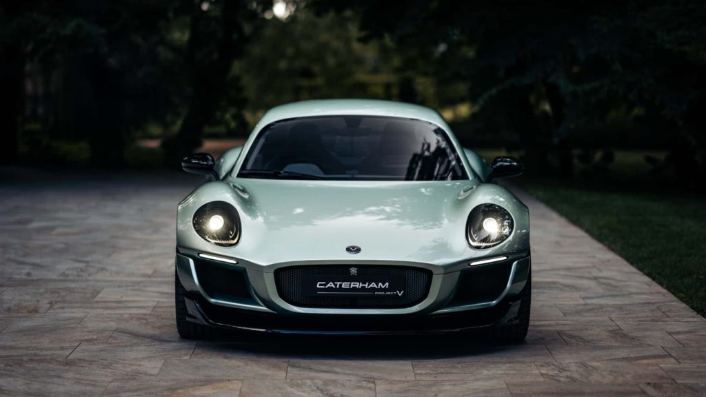 Η «μικρή» Caterham κάνει αυτό που δεν έκανε η Tesla