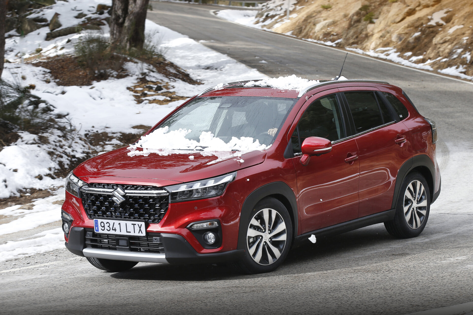 dokimi suzuki s cross hybrid allgrip 1 (8)