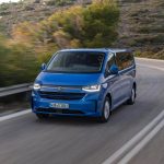 Αναβαθμισμένα Volkswagen e-Transporter και e-Caravelle: Πιο μακριά, πιο γρήγορα, με μεγαλύτερη ασφάλεια