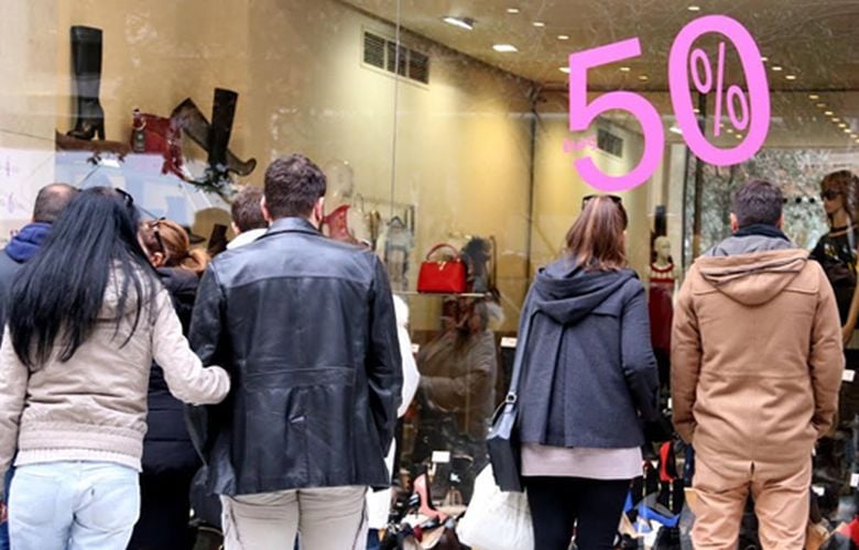 Ξεκινούν οι χειμερινές εκπτώσεις την Δευτέρα