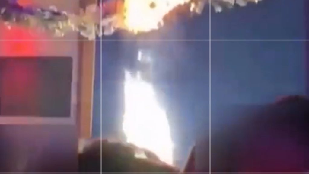 Ιταλία: Φωτιά από πυροτεχνήματα σε κλαμπ – Προσωρινή αναστολή άδειας σε δύο καταστήματα