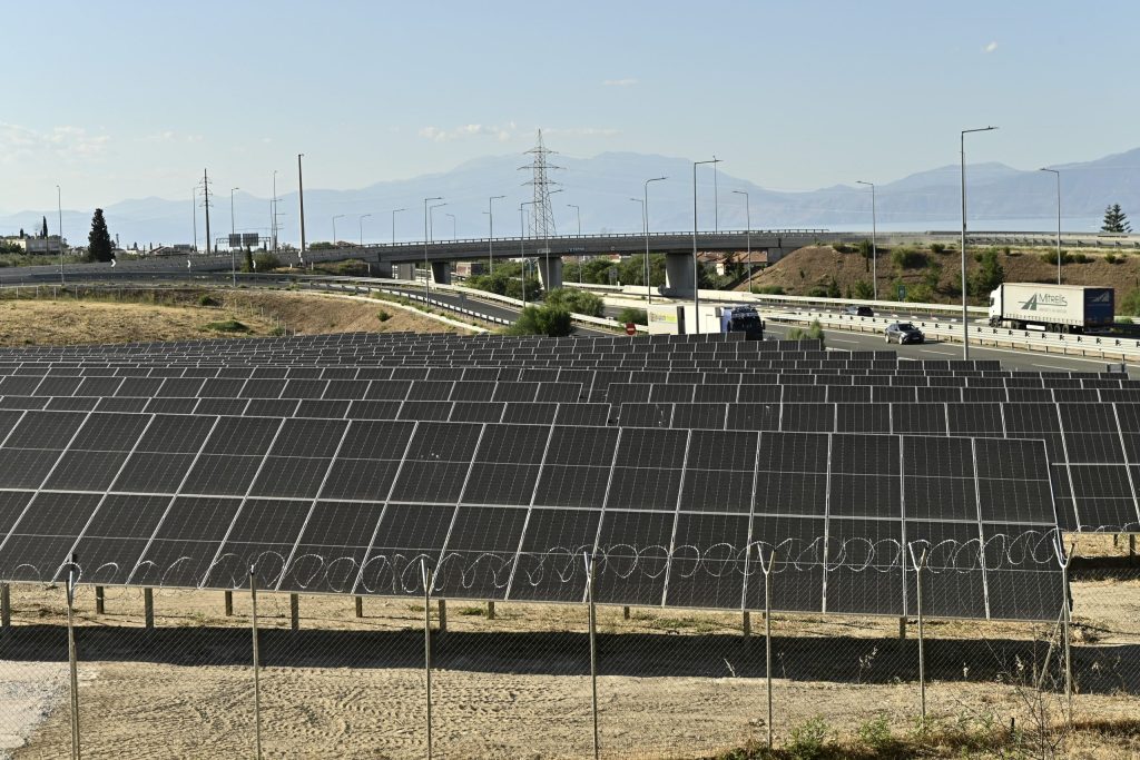 Νέα ρεκόρ στην ανανεώσιμη παραγωγή ενέργειας καταγράφηκαν στην Ευρωπαϊκή Ένωση - Η συμβολή της Ελλάδας - ertnews.gr