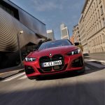 Η νέα BMW Σειρά 4 αλλάζει τα πάντα: 800 km αυτονομία και M4 με 700 ίππους!