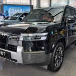 BYD Ti7: Το PHEV-SUV που «γκρεμίζει» τους κανόνες – AWD, 1.300 Km αυτονομία και χαρακτήρας εκτός δρόμου