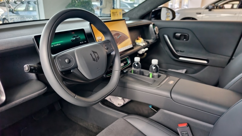 Leapmotor B05: Ηλεκτρική οδηγική απόλαυση