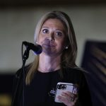 Η Μαρία Καρυστιανού παραιτήθηκε από το Δ.Σ. του Συλλόγου Συγγενών Θυμάτων των Τεμπών