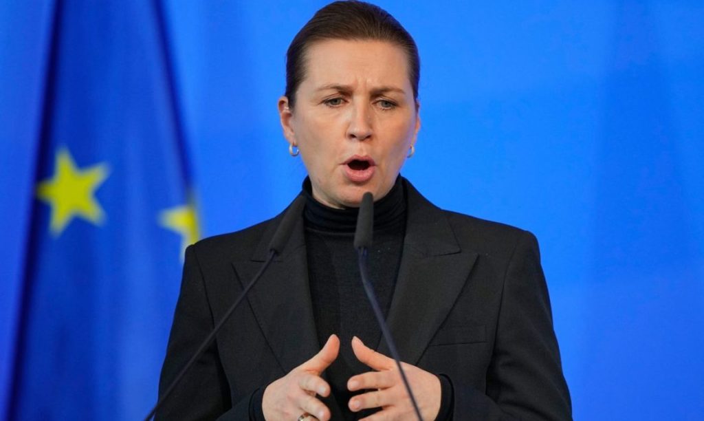 Δανία: «Η Γροιλανδία δεν παραχωρείται στις ΗΠΑ – Θα κάνουμε ό,τι μπορούμε για να επέλθει συμφωνία»