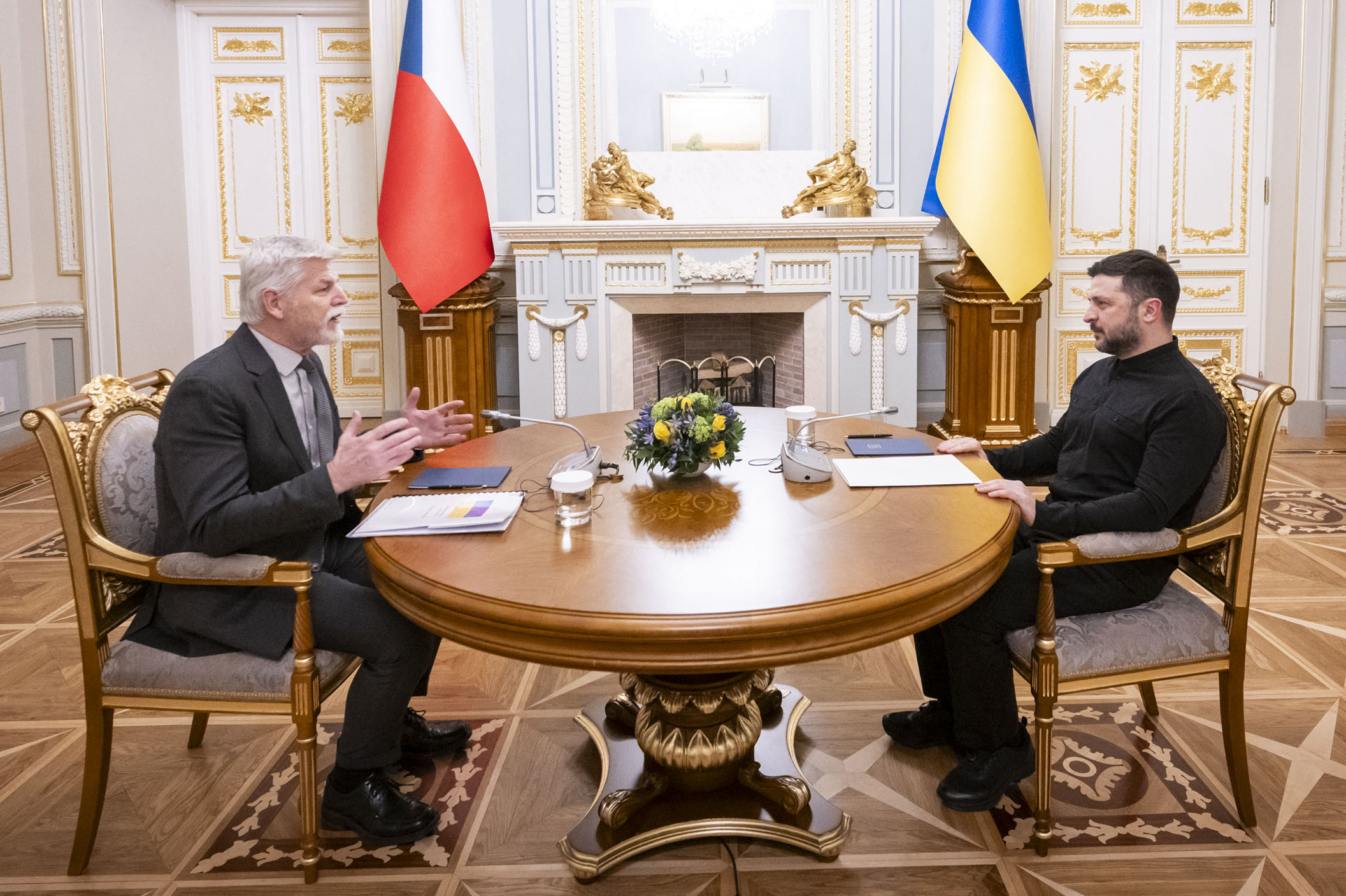 Mαχητικά αεροσκάφη για την καταπολέμηση των ρωσικών drones, θα στείλει η Τσεχία στην Ουκρανία - ertnews.gr