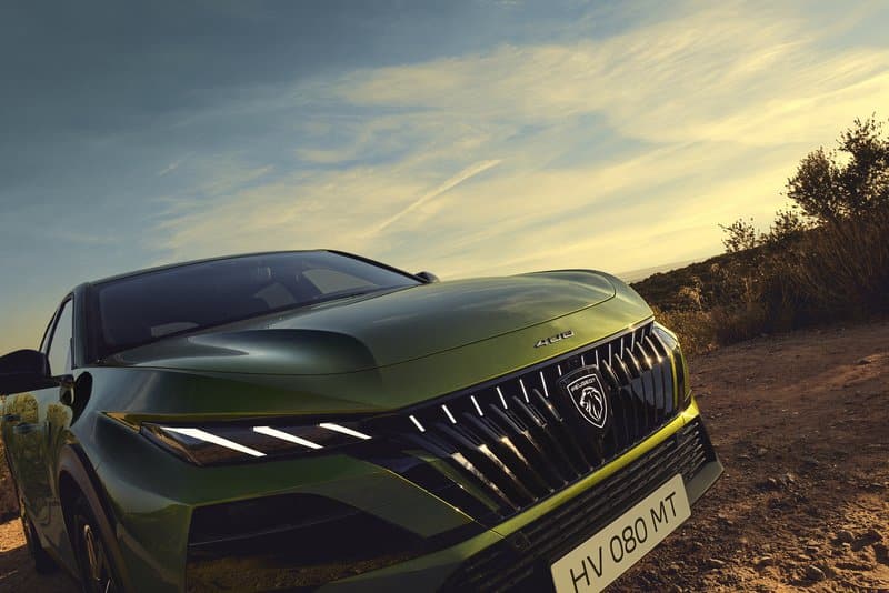 Αυτό είναι το νέο Peugeot 408 - Πότε φθάνει Ελλάδα