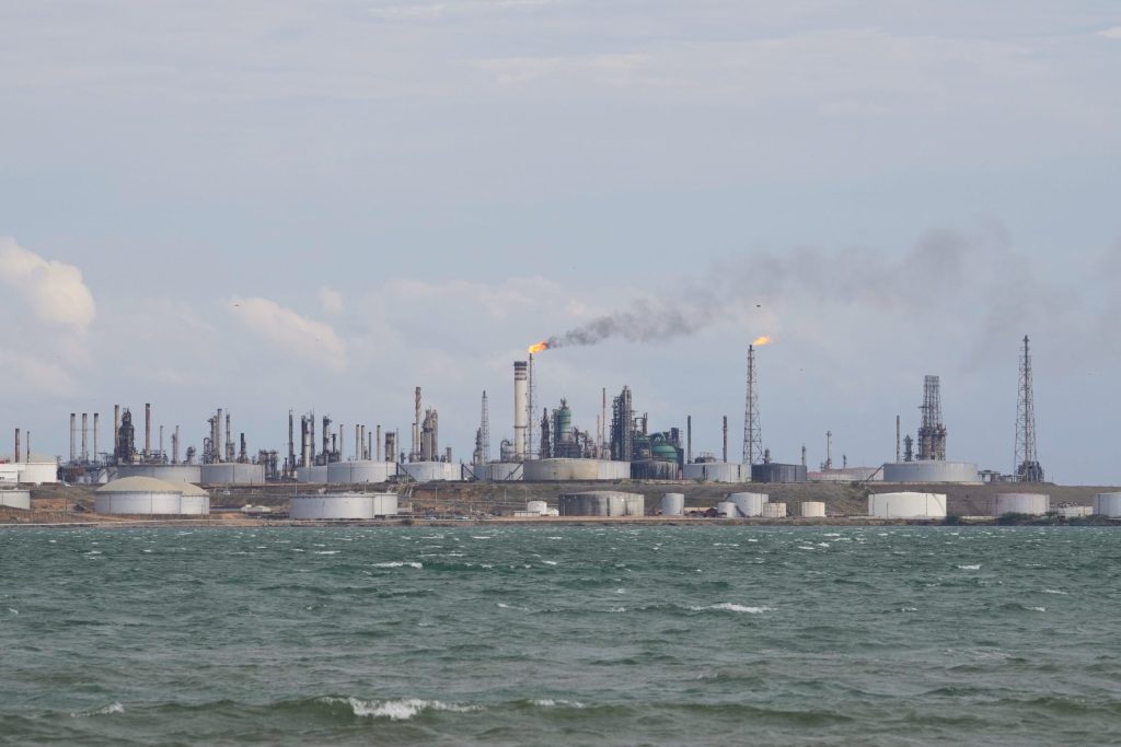 ΗΠΑ: Ολοκληρώθηκε η πρώτη πώληση πετρελαίου της Βενεζουέλας από την Ουάσινγκτον έναντι 500 εκατ. δολαρίων - ertnews.gr