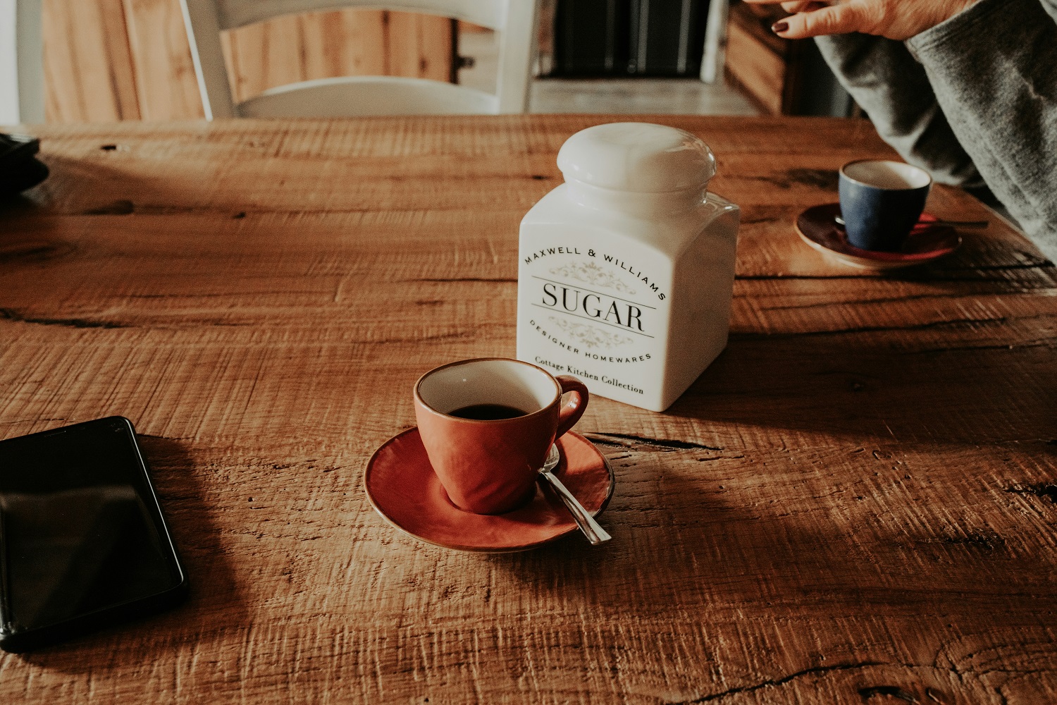 4 συνήθειες που πρέπει να κόψετε «μαχαίρι» μετά τα 60