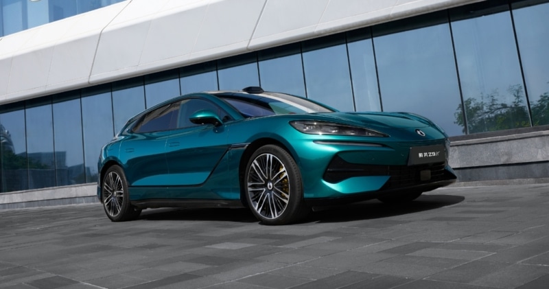 Νέο Denza Z9 GT: Το «καυτό» ηλεκτρικό station wagon που «τερματίζει» τα πάντα