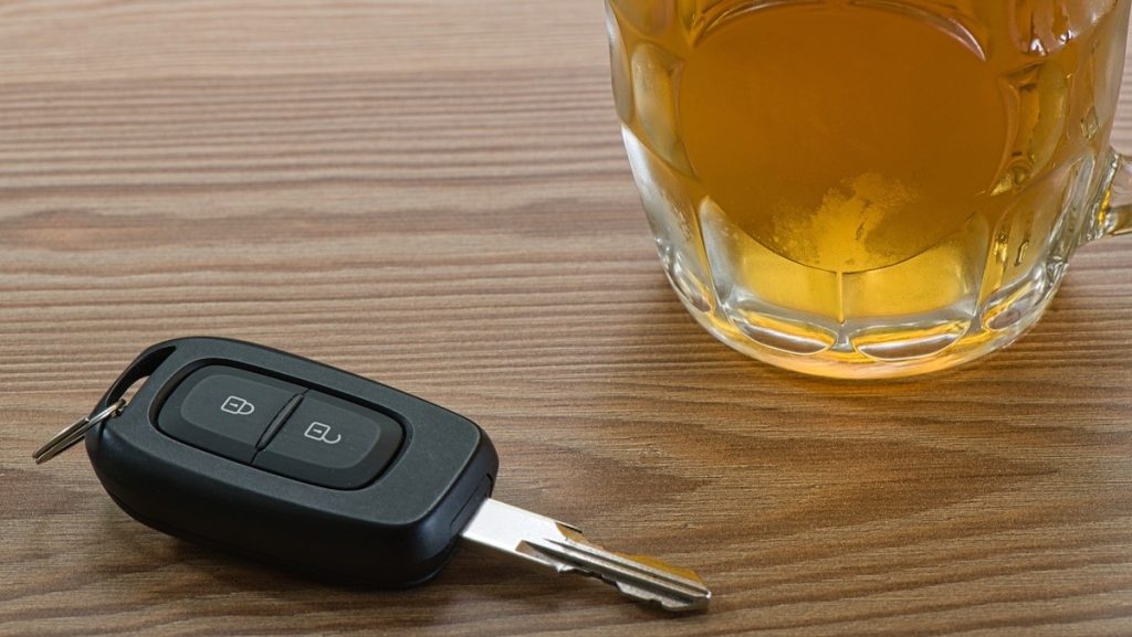 Οδηγός ασθενοφόρου μεθυσμένος