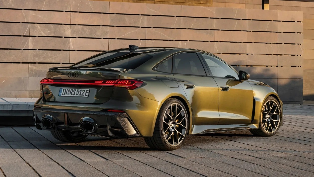 630 PS και 825 Nm: Το νέο PHEV Audi RS 5 είναι το πιο «άγριο» RS όλων των εποχών