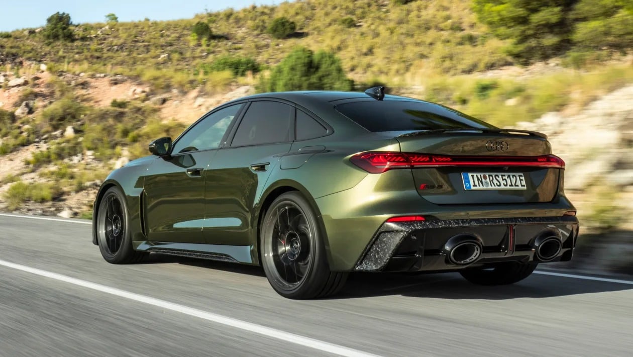 630 PS και 825 Nm: Το νέο PHEV Audi RS 5 είναι το πιο «άγριο» RS όλων των εποχών