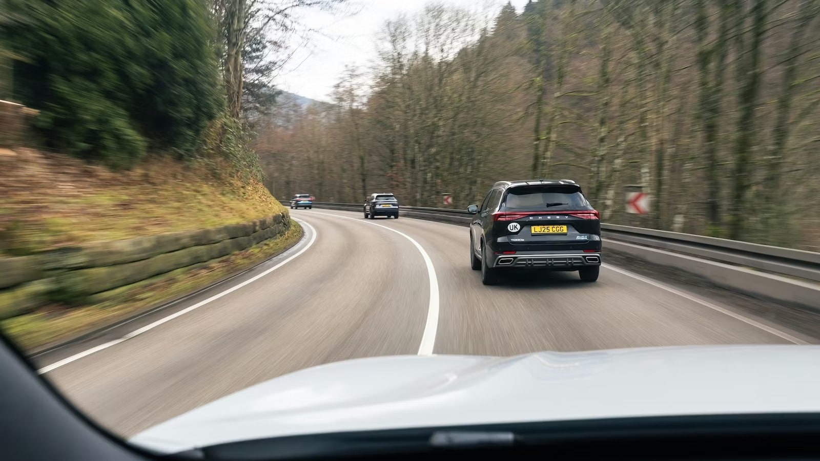 Volkswagen Tayron vs Chery Tiggo 8: Ποιο 7θέσιο SUV κερδίζει την παρτίδα;