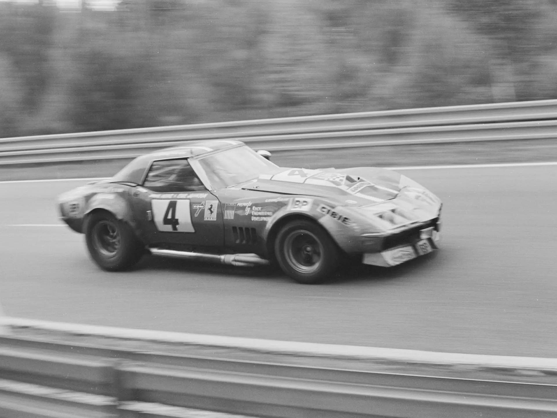 Chevrolet Corvette L88 RED NART Le Mans (6)