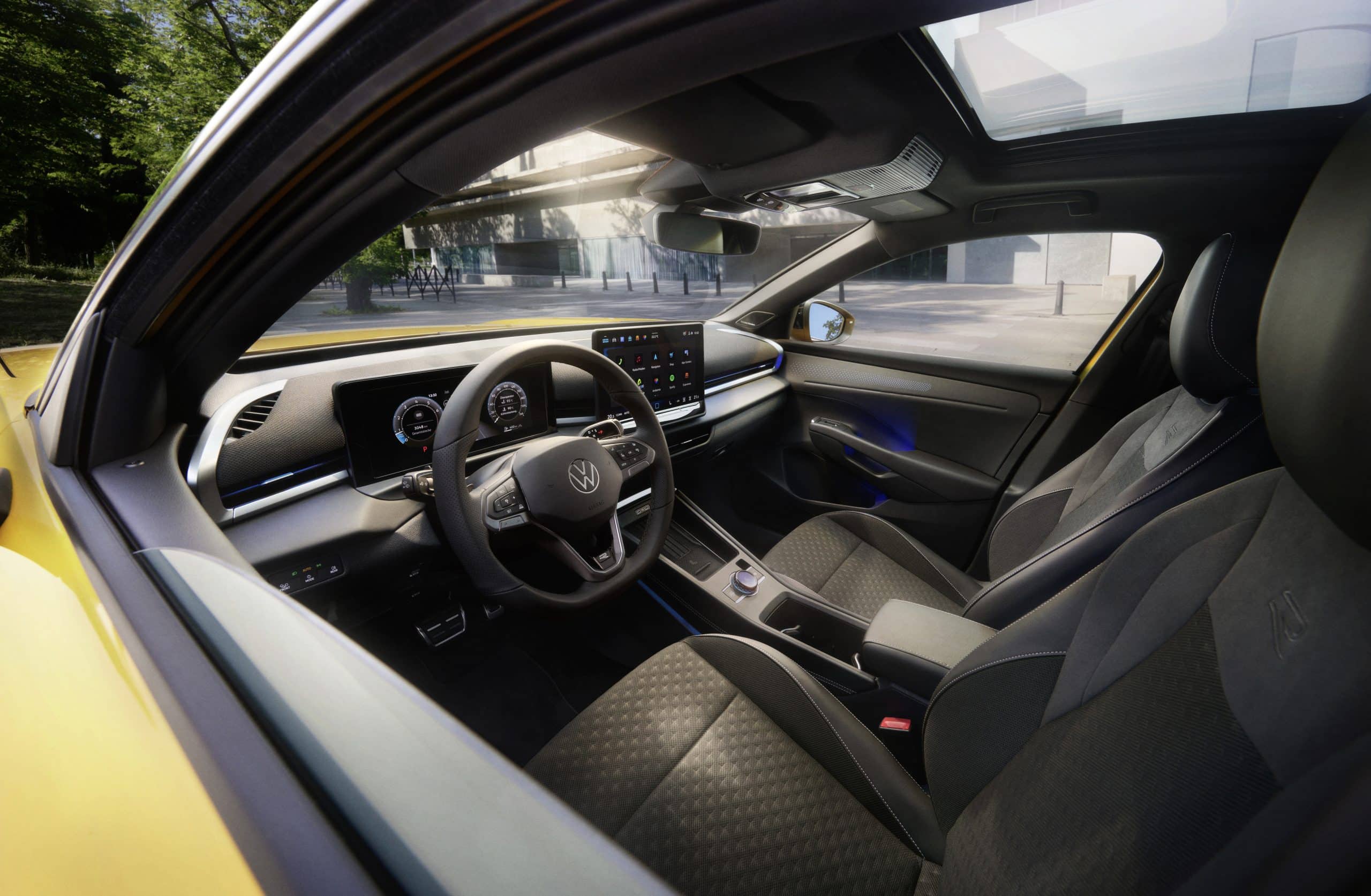 Η Volkswagen παρουσιάζει το νέο T-Roc - Εκδόσεις και τιμές