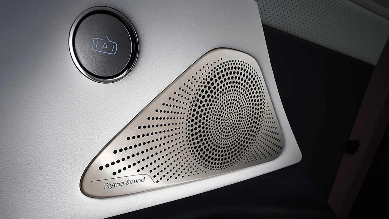 Geely Galaxy E8: Έρχεται να «ταράξει τα νερά» με 636 PS και έως 941 km αυτονομία