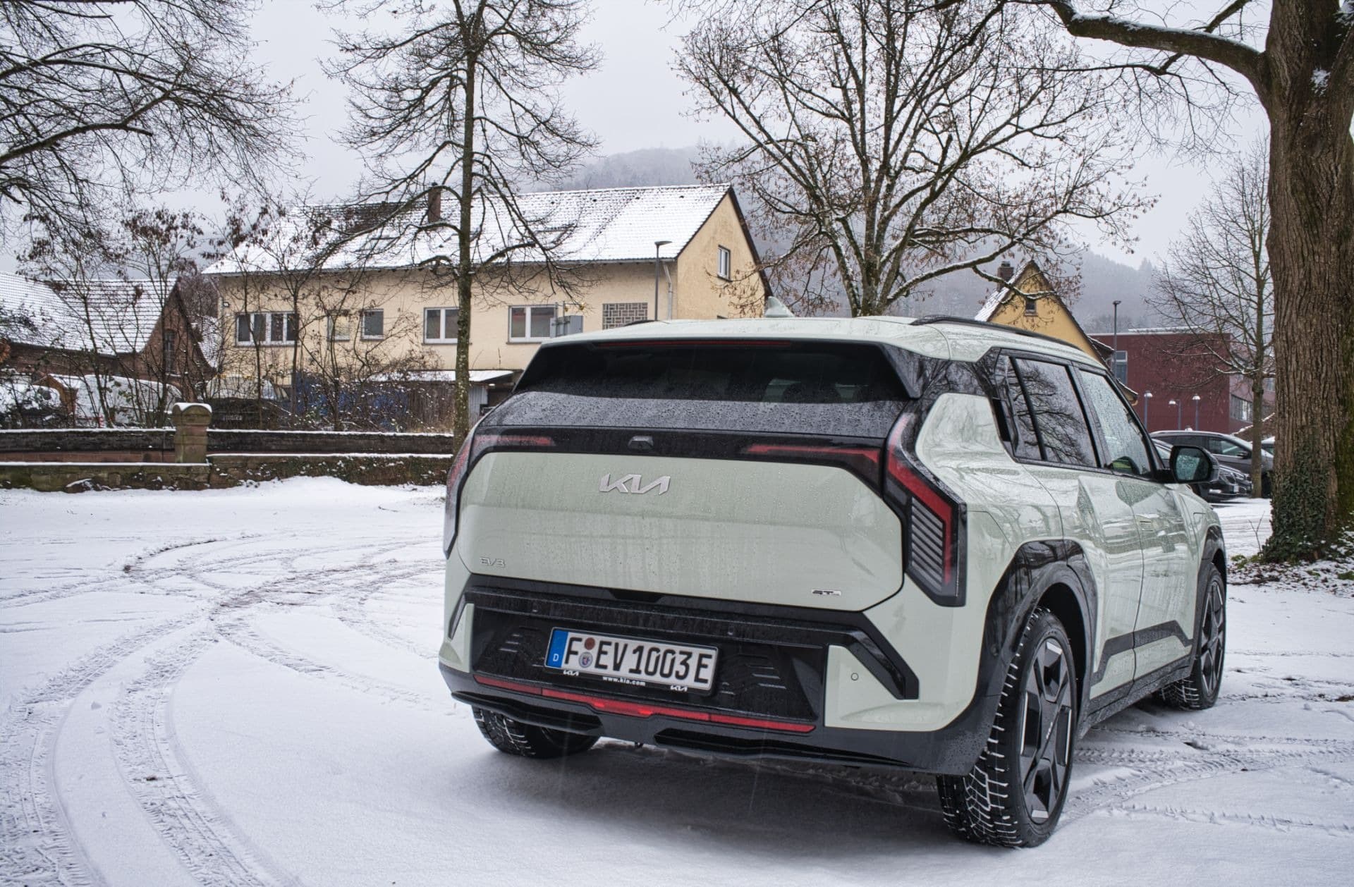 Το Kia EV3 τον χειμώνα: Πόσα χιλιόμετρα βγάζει πραγματικά