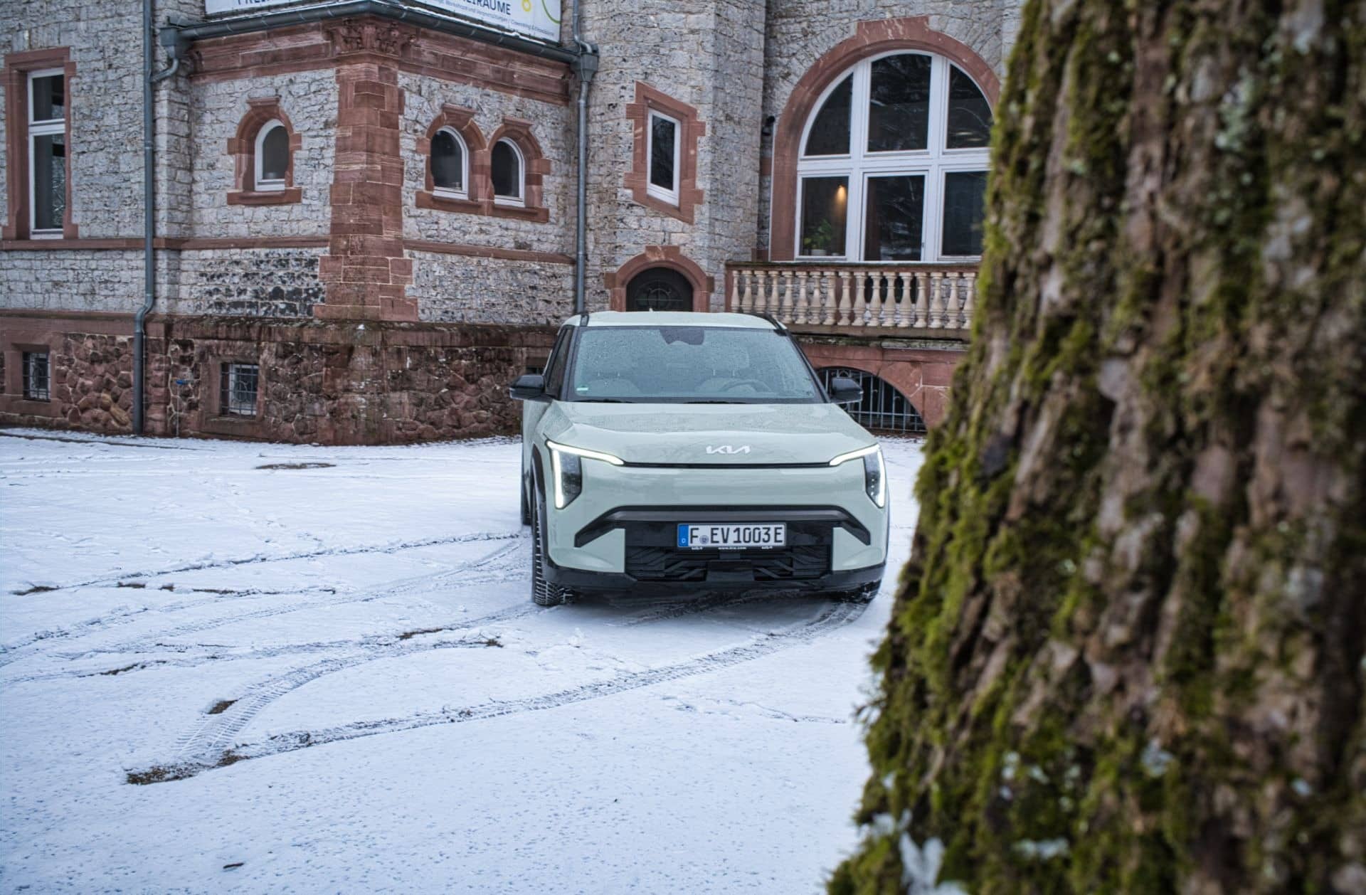 Το Kia EV3 τον χειμώνα: Πόσα χιλιόμετρα βγάζει πραγματικά