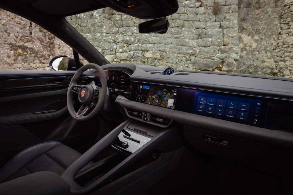 Η Porsche έβαλε πρίζα στη Macan GTS και το αποτέλεσμα σοκάρει