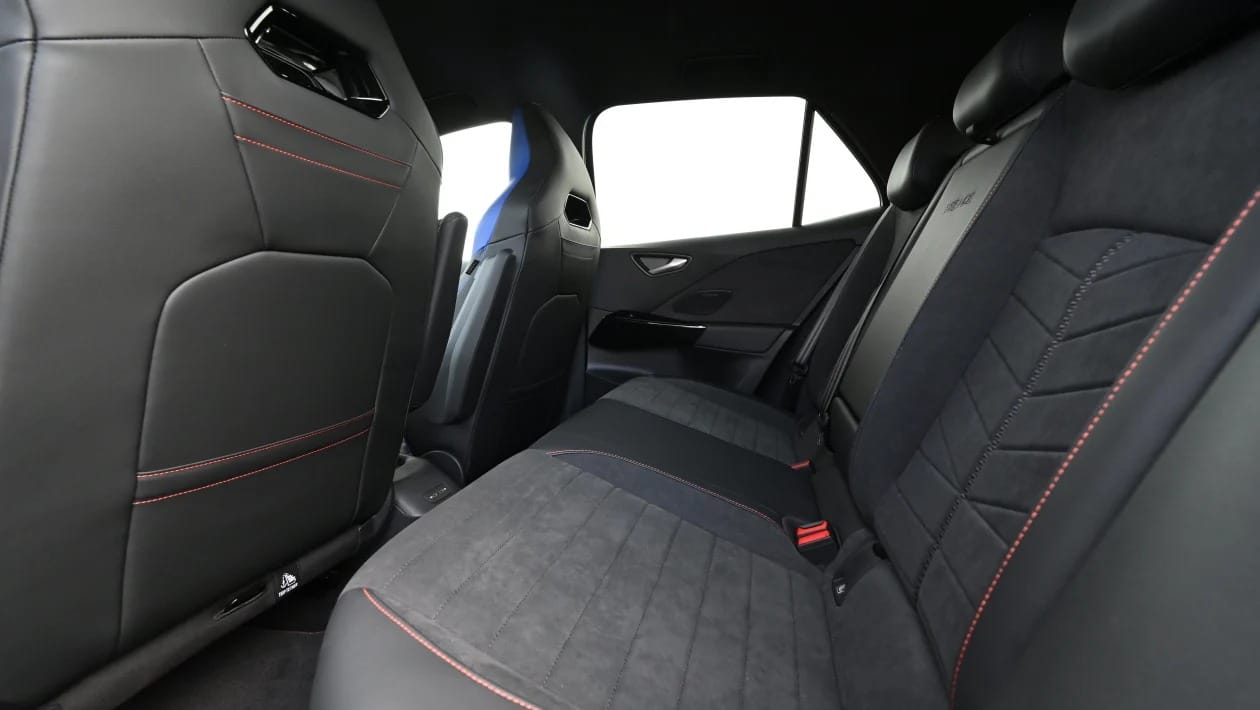 Volkswagen ID.3 GTX Fire & Ice: Το μωβ ηλεκτρικό hot hatch που κοστίζει όσο ένα GTI