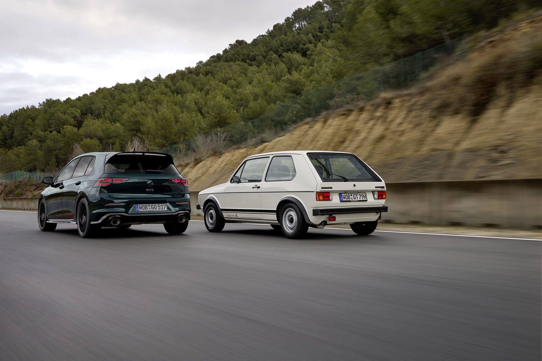 Volkswagen Golf GTI Edition 50 (46)
