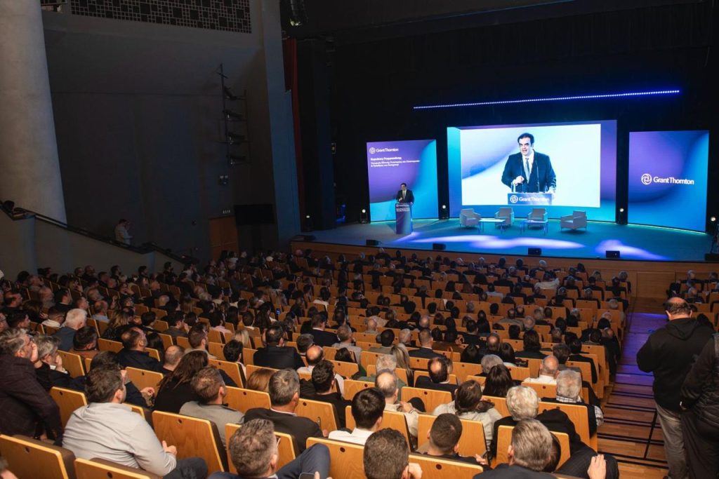 Κυριάκος Πιερρακάκης: «Συνομιλούμε με τους γείτονες με αυτοπεποίθηση»